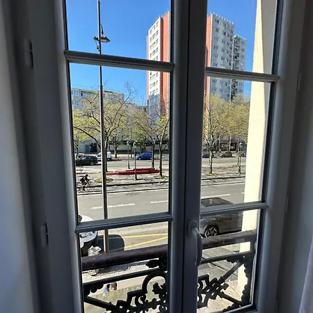 Apartment Refait A Neuf 2 Pieces - - Equipe - Parking *