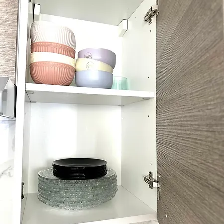 Apartment Refait A Neuf 2 Pieces - - Equipe - Parking *