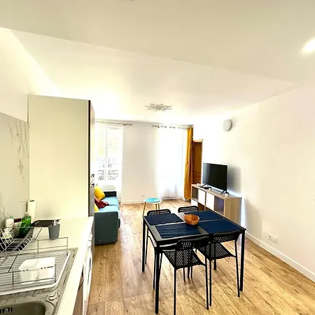Apartment Refait A Neuf 2 Pieces - - Equipe - Parking Paris