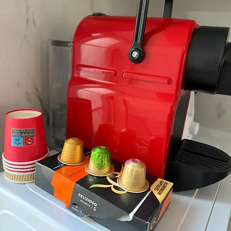 Refait A Neuf 2 Pieces - - Equipe - Parking Apartment Paris